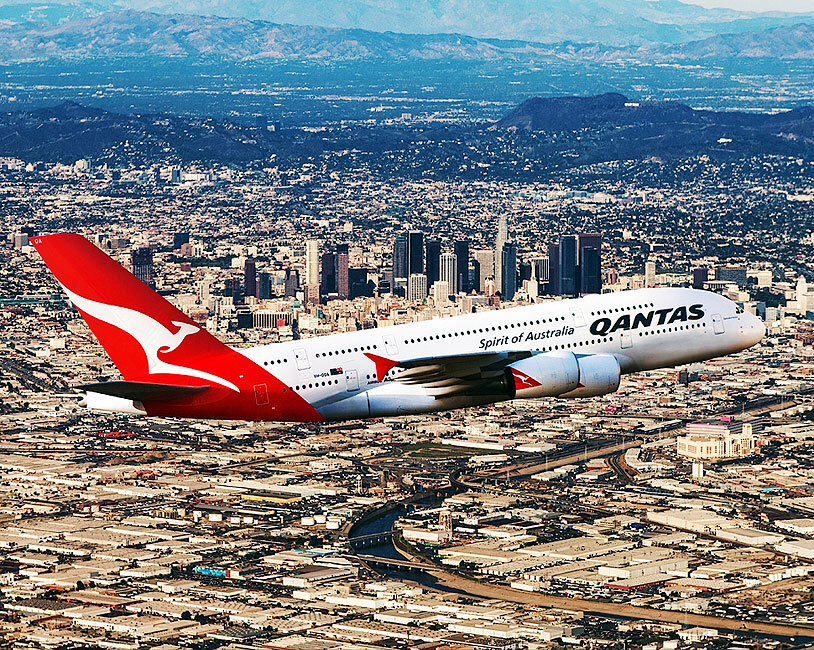 QANTAS AIRLINES AIRBUS A380-800 OVER LOS ANGELES 8x10 GLOSSY PHOTO PRINT