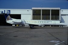 RD960_N11127_CONTINENTAL EXPRESS_ERJ-145XR_2003 - ORIGINAL KODAK SLIDE picture