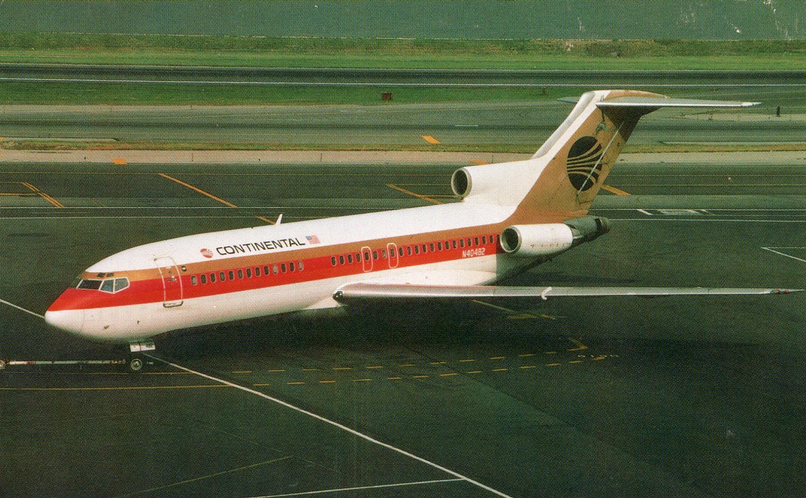 CONTINENTAL  AIRLINES  B-727-22    AIRPORT /  AIRCRAFT  /  AIRPLANE  528