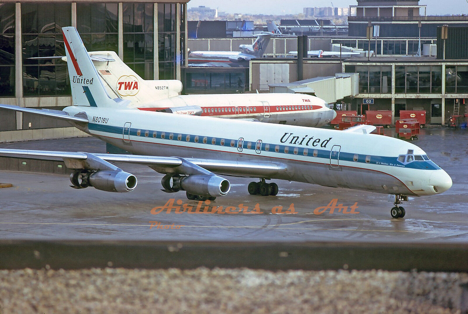 United Airlines Douglas DC-8-21 N8018U at ORD in June 1975  8\