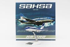 1:200 IF200 SAHSA Boeing 737-200 HR-SHO with stand picture