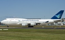 B-747-400 Garuda Indonesia Boeing B747 Airplane Wood Model Regular picture
