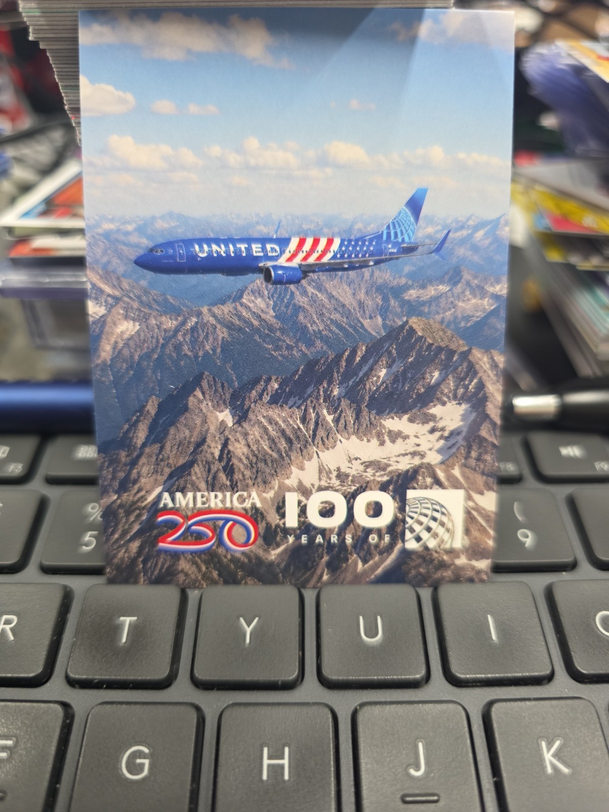 2026 United Airlines 737-800 America 250  Livery Pilot / Airplane Trading Card