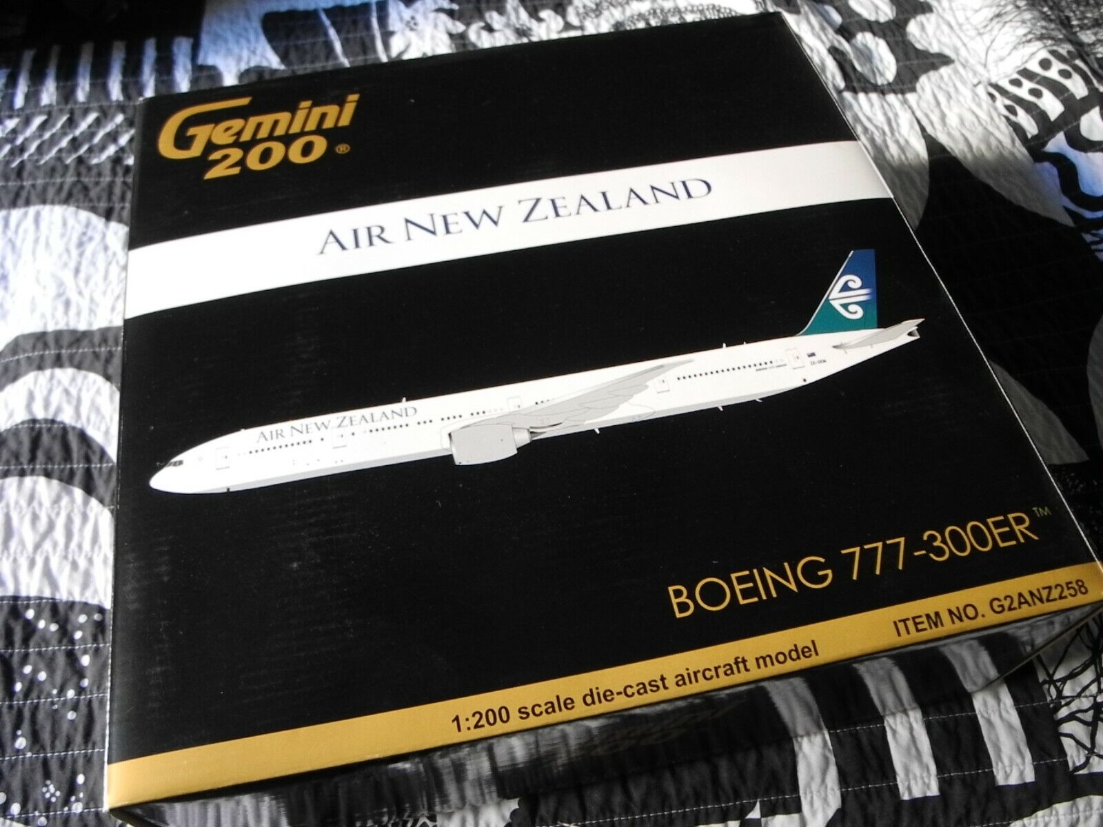 Retired VERY RARE GEMINI JETS Boeing 777, Air New Zealand, 1/200, NIB
