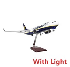 1:85 B737-800 Airplane RYANAIR Airline Model With Base Landing Gears & LEDS picture