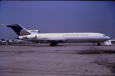 RH611_N626DH_CONTINENTAL MICRONESIA/DHL_B727-277_1998 - ORIGINAL KODAK SLIDE picture
