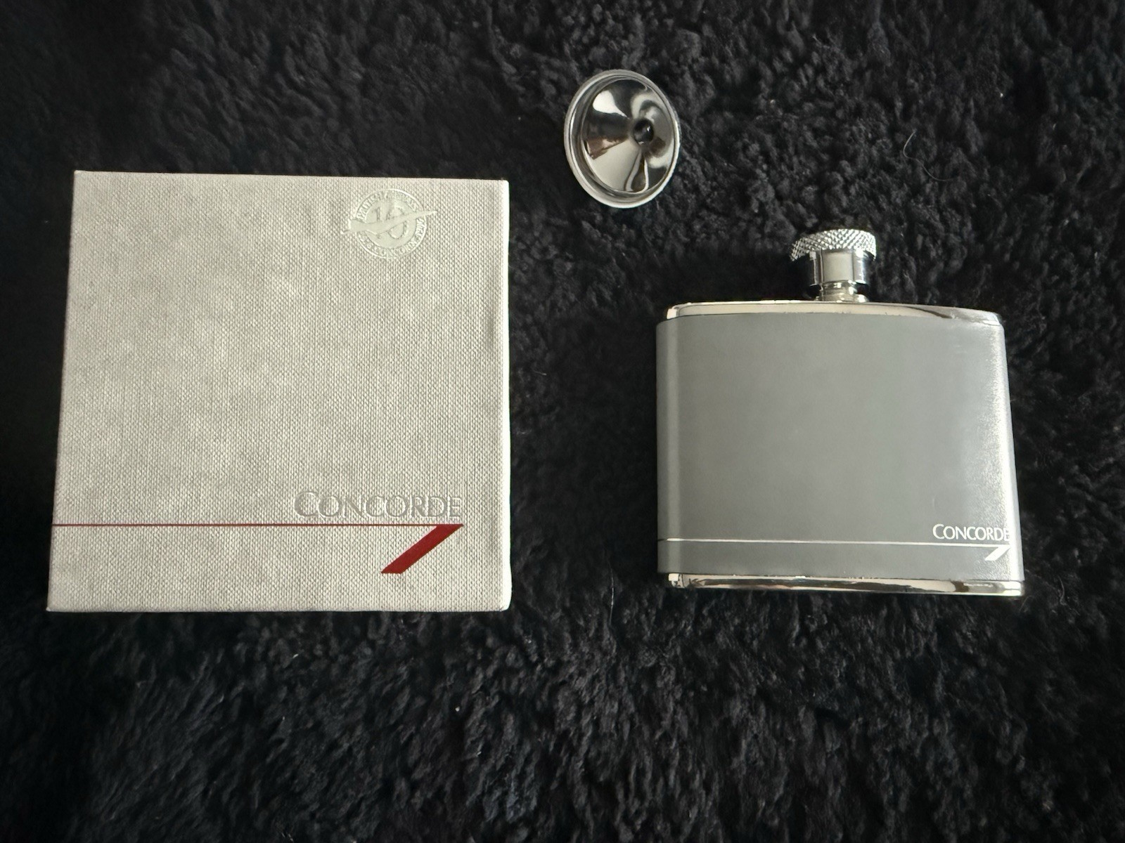 British Airways Concorde 1986 Stainless Steel Calf Leather Hip Flask NEW In Box British Airways Concorde 1986 Stainless Steel Calf Leather Hip Flask NEW In Box