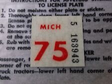 ⛄⛄⛄  1975  Michigan License Plate  Registration Year Sticker   Tab picture