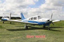 PHOTO AEROPLANE G-BBDE PIPER PA-28R-200-2 CHEROKEE ARROW II ENSTONE 04-05-2024 picture