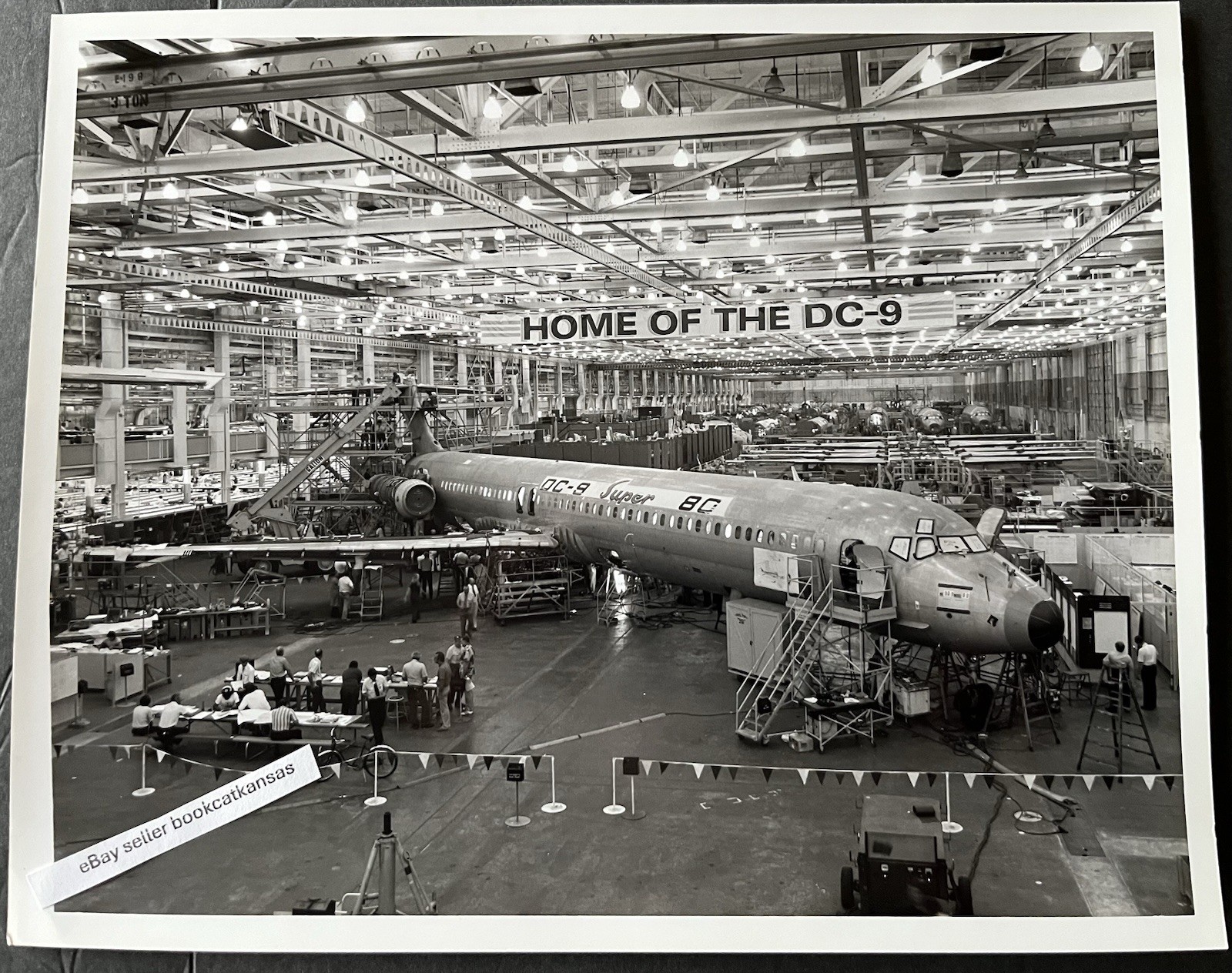 Vintage DC-9 Super 80 McDonnell Douglas JET Aviation History Archive 8x10” Photo Vintage DC-9 Super 80 McDonnell Douglas JET Aviation History Archive 8x10” Photo