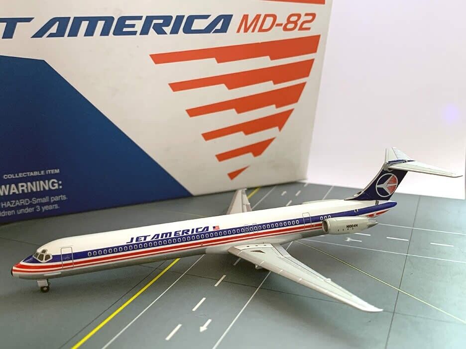 Jet-X JX076 Jet America McDonnell Douglas MD-82 N1004N Diecast 1/400 Model Plane