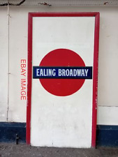 PHOTO  EALING BROADWAY STATION (GWR AND ELIZABETH DISTRICT AND CENTRAL LINES) 6 picture