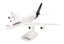 Herpa 614931 Lufthansa Airbus A380-800 D-AIMB Desk Display Model 1/250 Airplane picture
