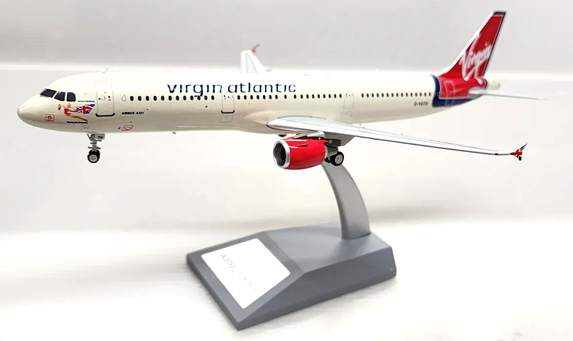 Blue Box 1:200 Airbus A321-211 Virgin Atlantic Airways G-VATH Ref: B-321-VR-ATH