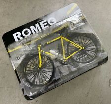 ROMEO-005: Come4arts Romeo 1/6 scale miniature Road Racing Bicycle - Yellow picture