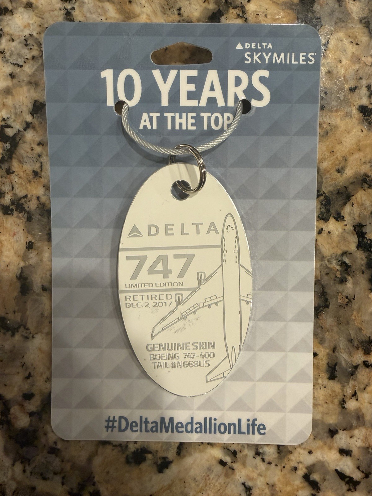 Delta Air Lines SkyMiles Diamond Medallion Plane Tag Boeing 747 White Delta Air Lines SkyMiles Diamond Medallion Plane Tag Boeing 747 White
