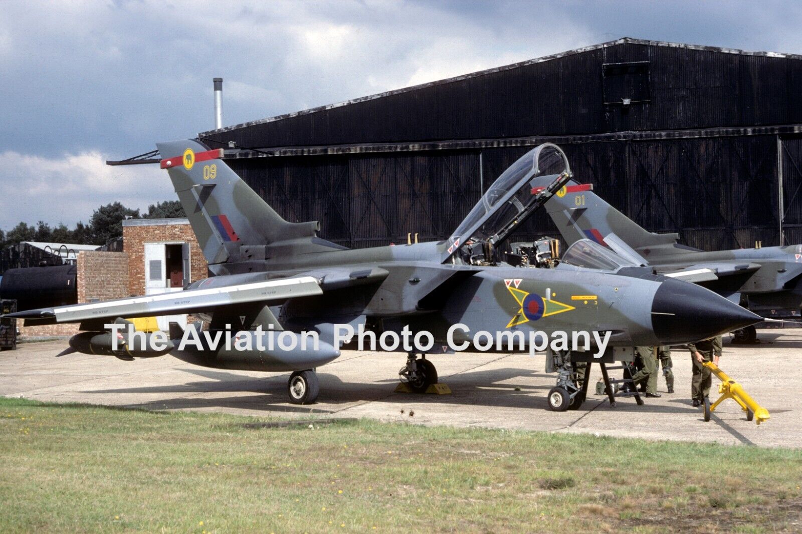 RAF 27 Squadron Panavia Tornado GR.1 ZA606/09 (1984) Photograph