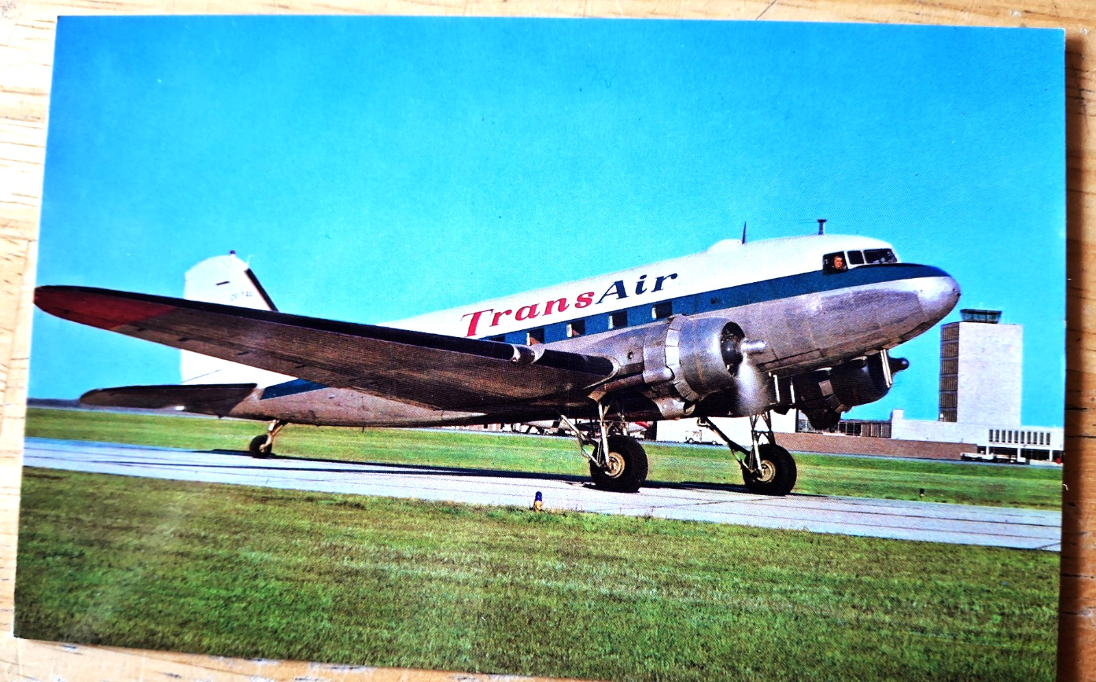 TRANS AIR Douglas DC-3 Postcard TRANS AIR Douglas DC-3 Postcard
