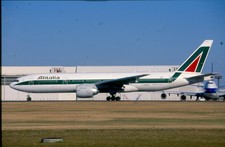 M721 I-DISA ALITALIA B777-200 ORIGINAL FUJI SLIDE picture