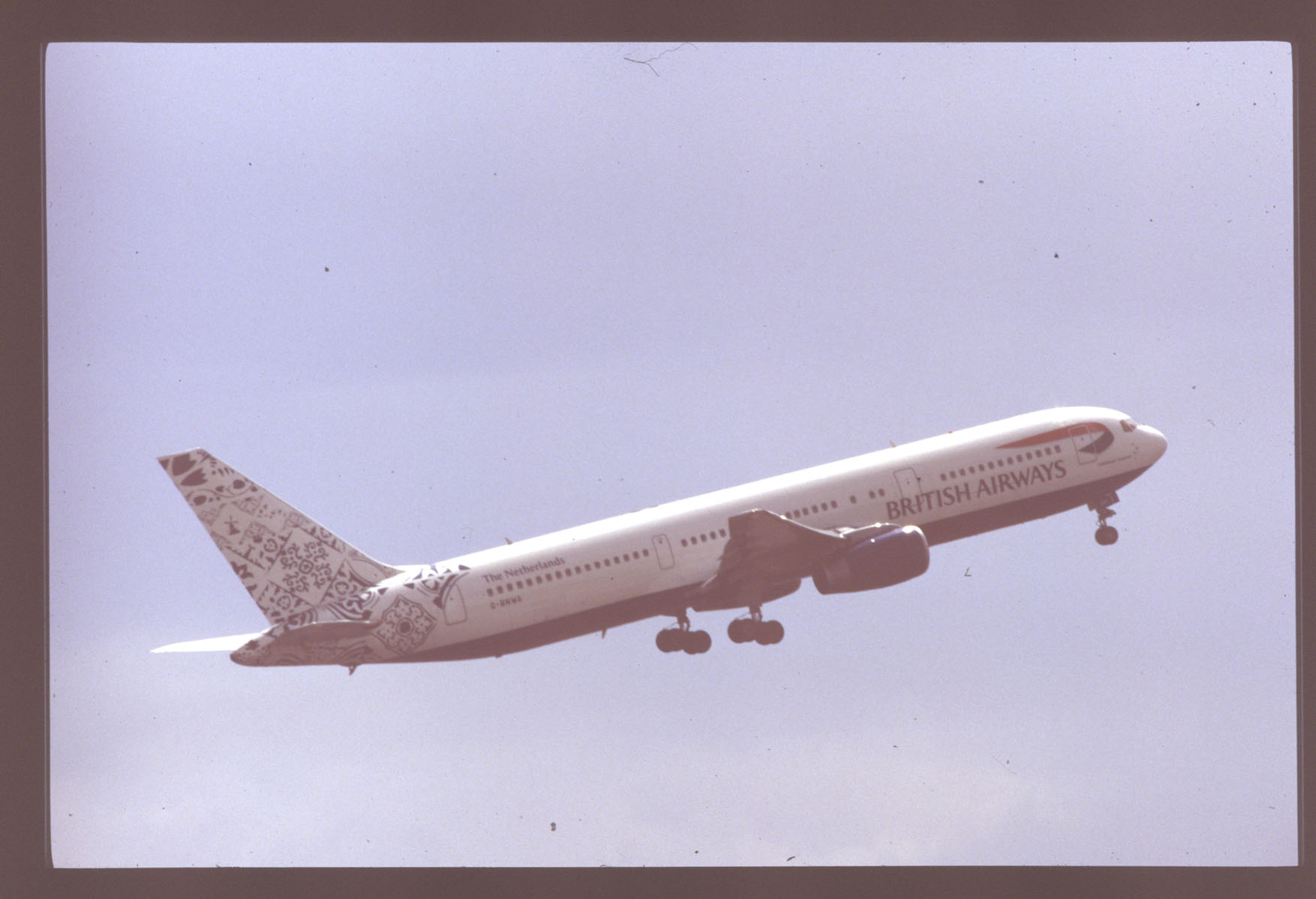 Orig 35mm airline slide British Airways 767-300 G-BNWA Buy 4+ save 20% Orig 35mm airline slide British Airways 767-300 G-BNWA Buy 4+ save 20%