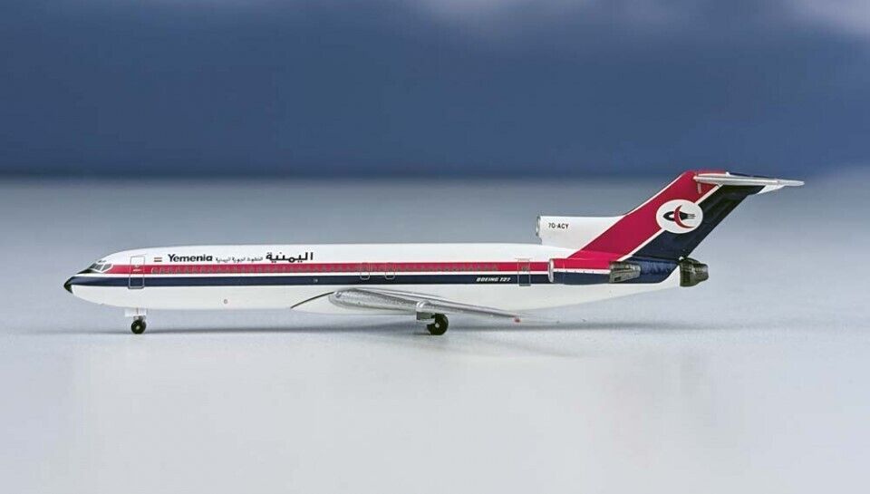 Aeroclassics AC411231 Yemenia Yemen Airways B727-200 7O-OCY Diecast 1/400 Model