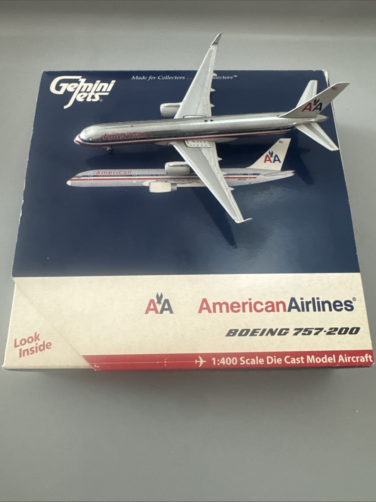 Gemini Jets American Airlines Boeing 757-200 1:400 Scale N601AN - GJAAL327 Gemini Jets American Airlines Boeing 757-200 1:400 Scale N601AN - GJAAL327