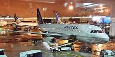 United Airlines Airbus A319 at Newark Liberty International Airport picture