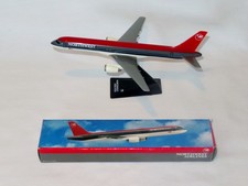 Flight Miniatures Northwest 757-200 Bowling Shoe Desk Top 1/200 Model Airplane picture