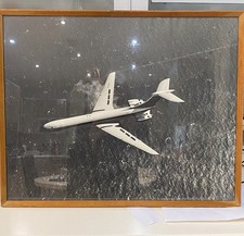 VINTAGE PHOTO VICKERS SUPER VC10 GASG-I BOAC LIVERY FRAMED AND GLAZED 20”x16” picture