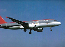 NORTHWEST AIRLINES AIRBUS A320 #N317US LANDING CALENDAR PICTURE picture
