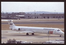 Orig 35mm airline slide SAS Scandinavian Airlines MD-80 LN-RMA picture