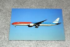 KLM BOEING 777-300 AIRLINE POSTCARD picture