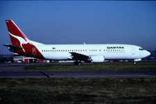 RI408_VH-TJP_QANTAS_B737-476_1997_SYD - ORIGINAL KODAK SLIDE picture
