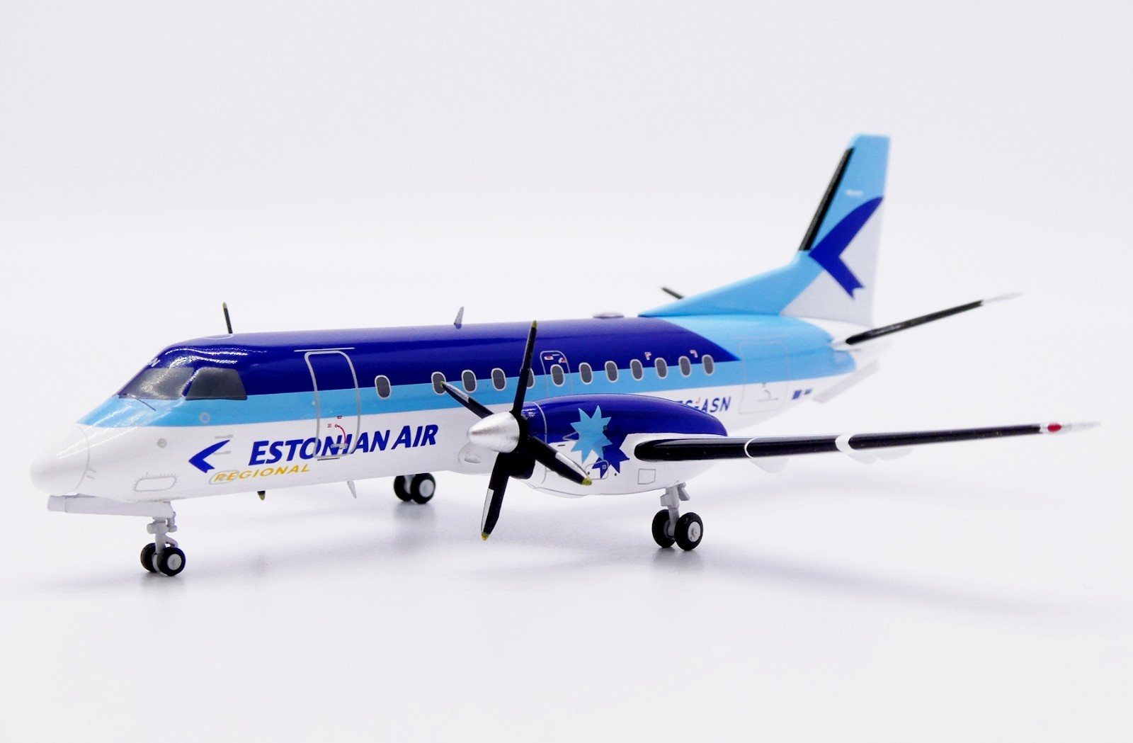 Estonian Air Regional Saab 340B Reg: ES-ASN JC Wings 1:200 Diecast Model XX20838