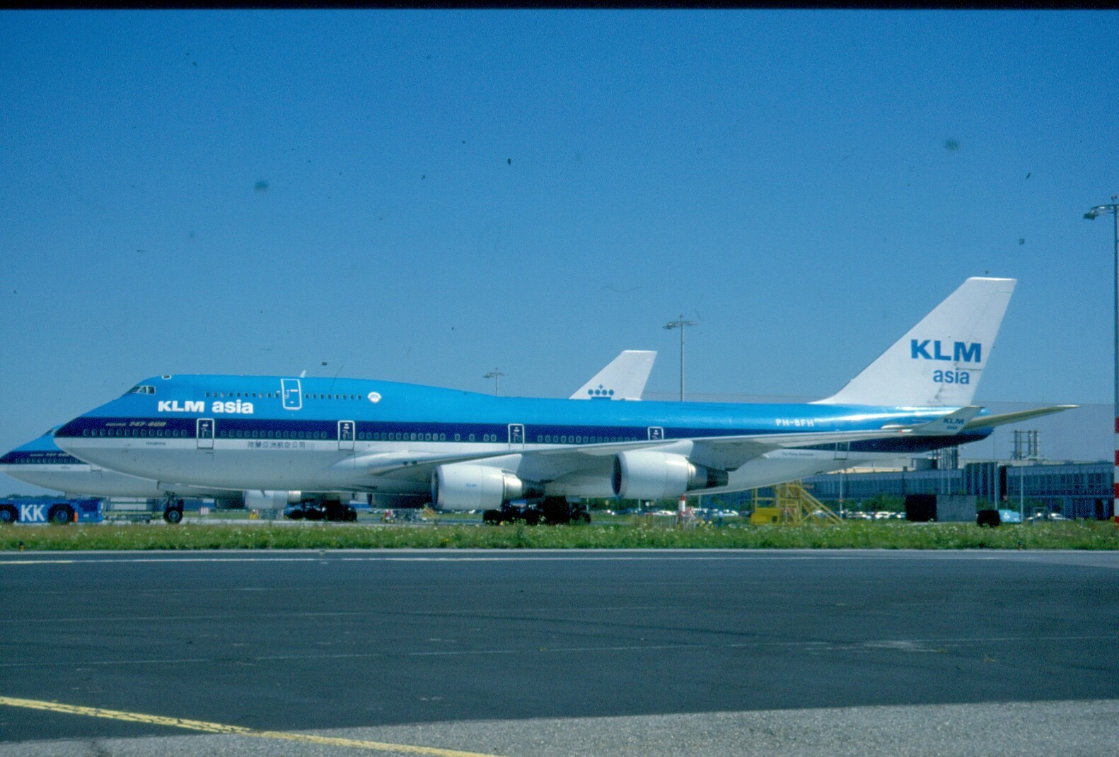 PH-BFH KLM ASIA B747-306 ORIGINAL KODAK SLIDE G32 PH-BFH KLM ASIA B747-306 ORIGINAL KODAK SLIDE G32