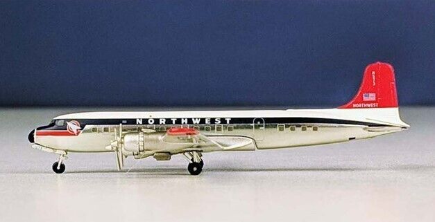 Aeroclassics AC419489 Northwest Airlines Douglas DC-6 N573 Diecast 1/400 Model