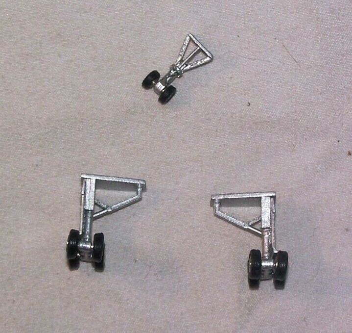 DOUGLAS DC10 LANDING GEAR replacement set -- INFLIGHT 200 - AVIATION 200 -