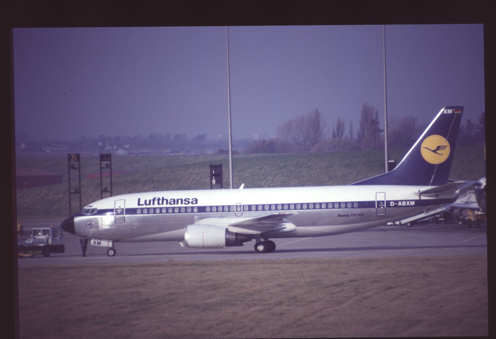 Orig 35mm airline slide Lufthansa 737-330 D-ABXM Orig 35mm airline slide Lufthansa 737-330 D-ABXM