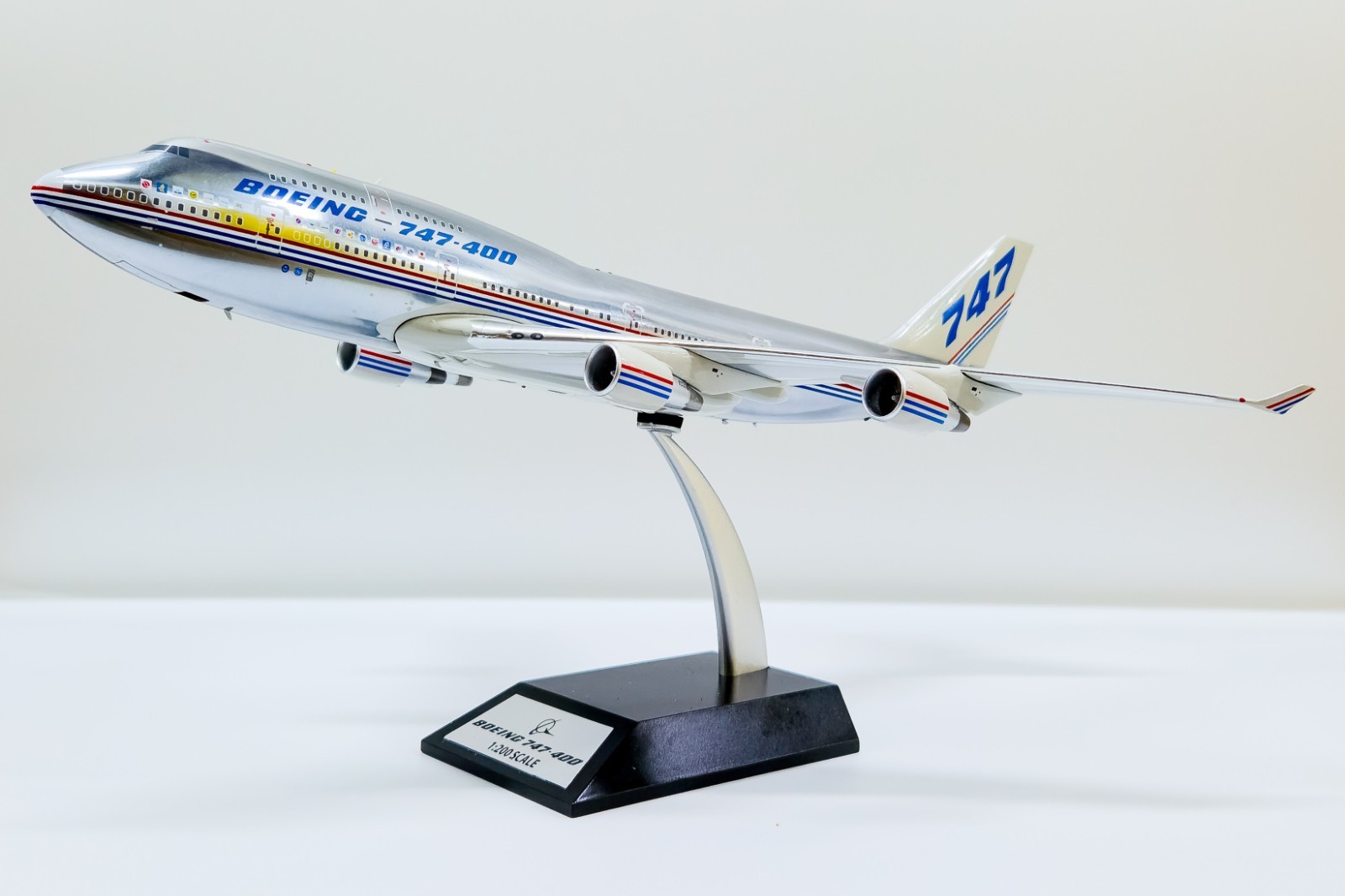 Boeing (Prototype B747-400) / Boeing 747-400 / N401PW / KJ-B744-175 / 1:20