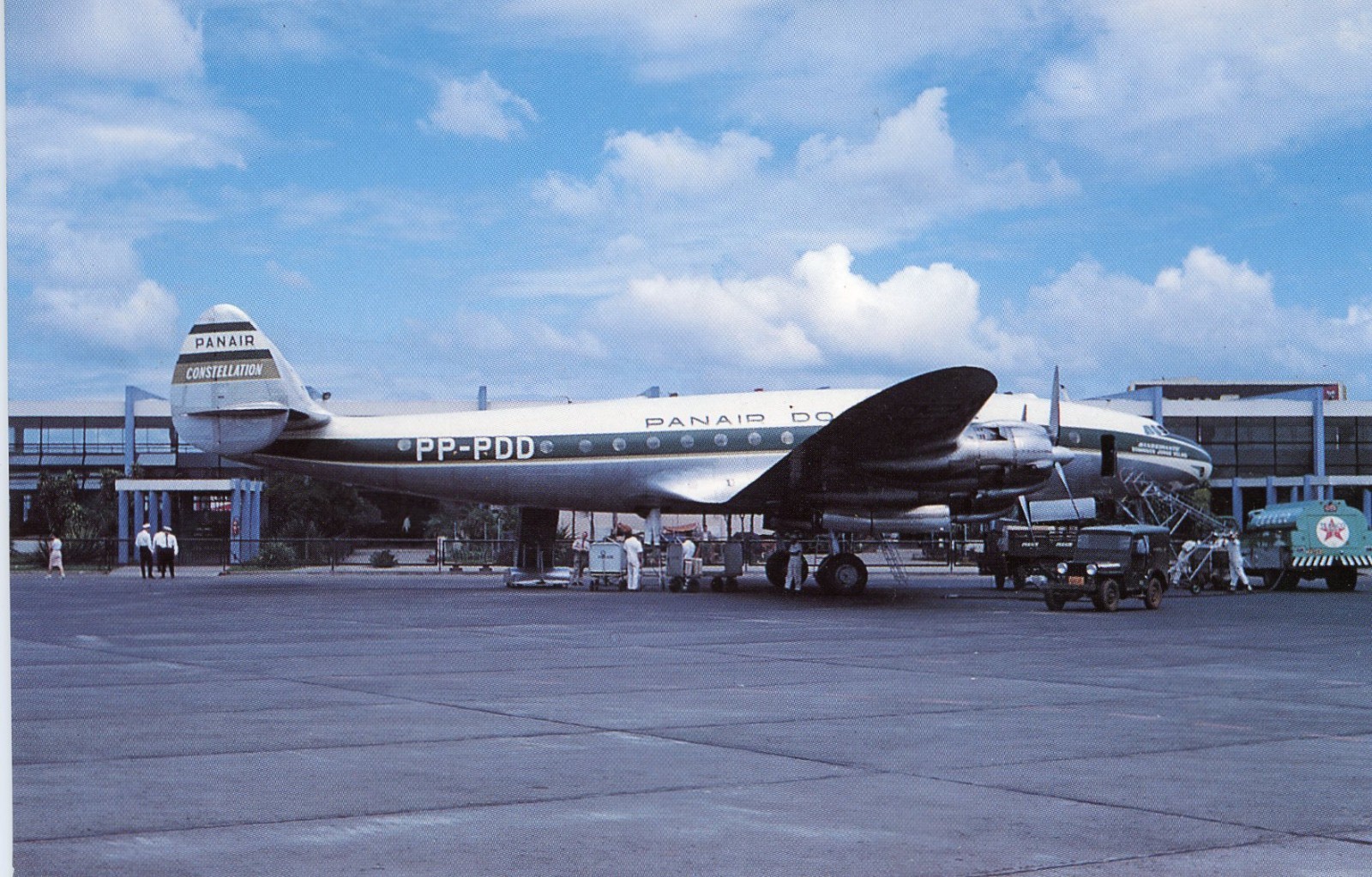 BRAZIL   PANAIR DO BRASIL  L-049    / AIRLINE /  AIRPORT  2033