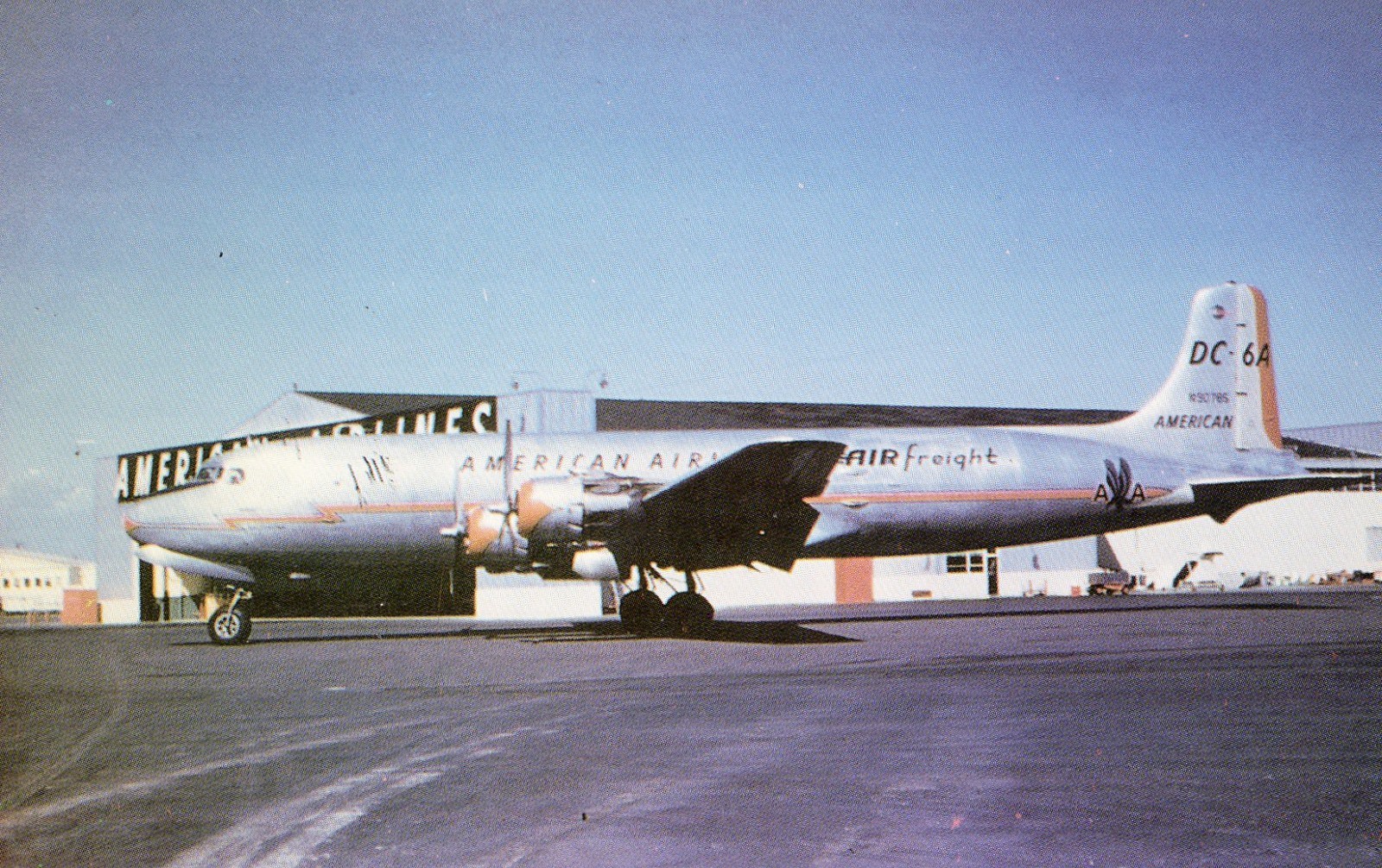 AMERICAN  AIRLINES  DC-6A  HQTS DALLAS -  FT WORTH (DFW)  AIRPORT  411