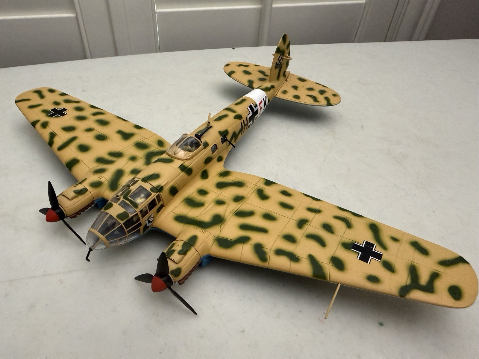 ⭐DieCast Heinkel He 111H-6 Luftwaffe -  II./KG 26, Sardinia, 1943 - AA33704