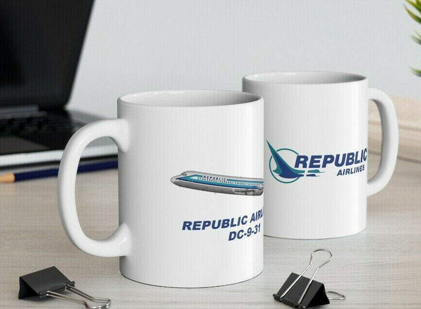 Republic Airlines DC-9-31 Coffee Mug