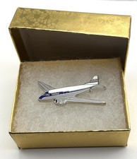 United Air Lines Douglas DC-3 Airplane Lapel Pin Repro Gift picture