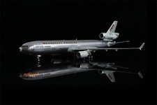 1:200 SQ Wings McDonnell Douglas MD-11 N111MD Flaps UP Diecast Aircraft Model picture