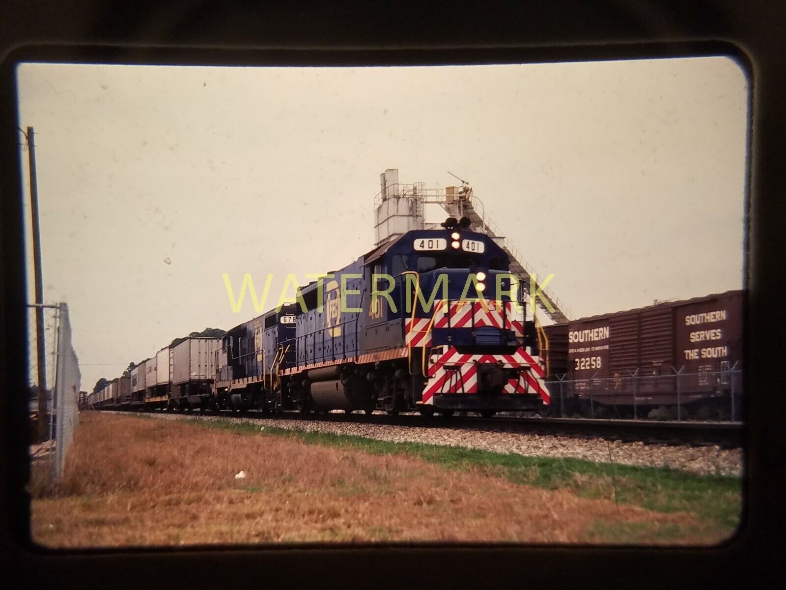 WG17 ORIGINAL TRAIN SLIDE Southern Serves the South 401 32258 GP-40 Florida 1979