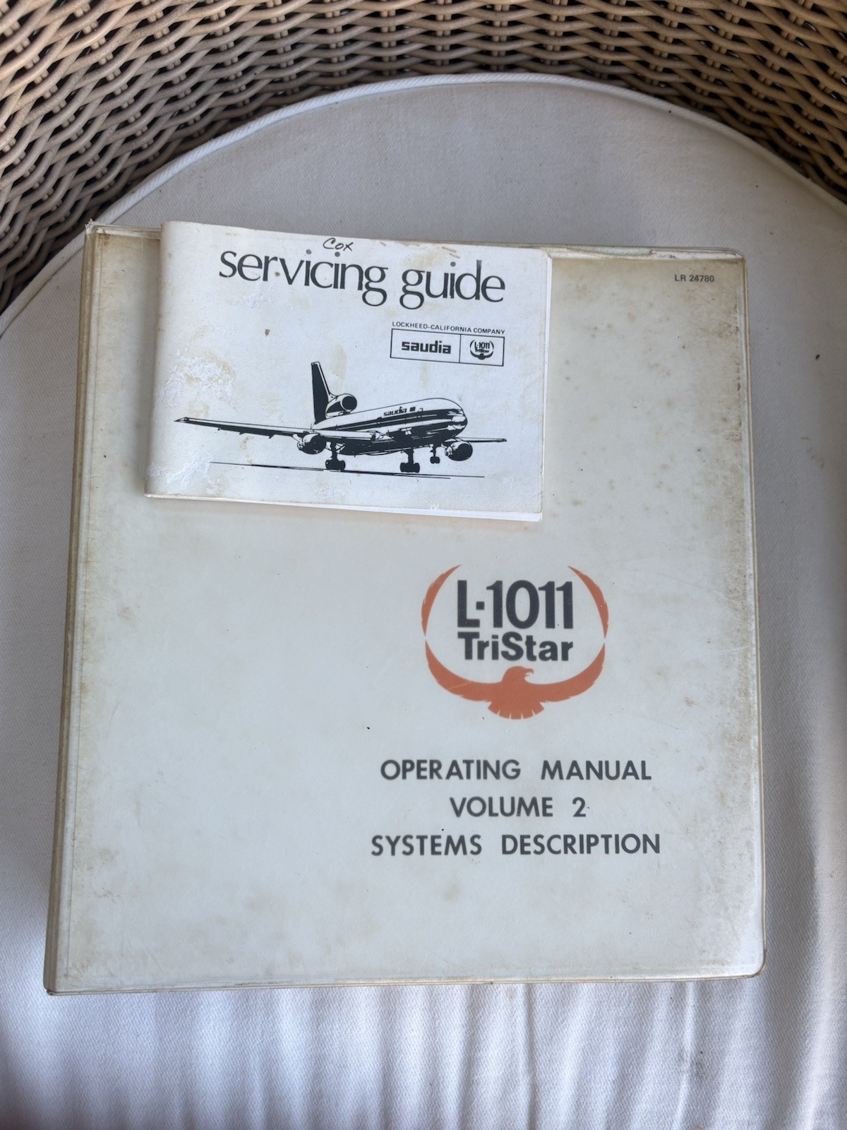 L-1011 Tristar Operating Manual 1971 L-1011 Tristar Operating Manual 1971