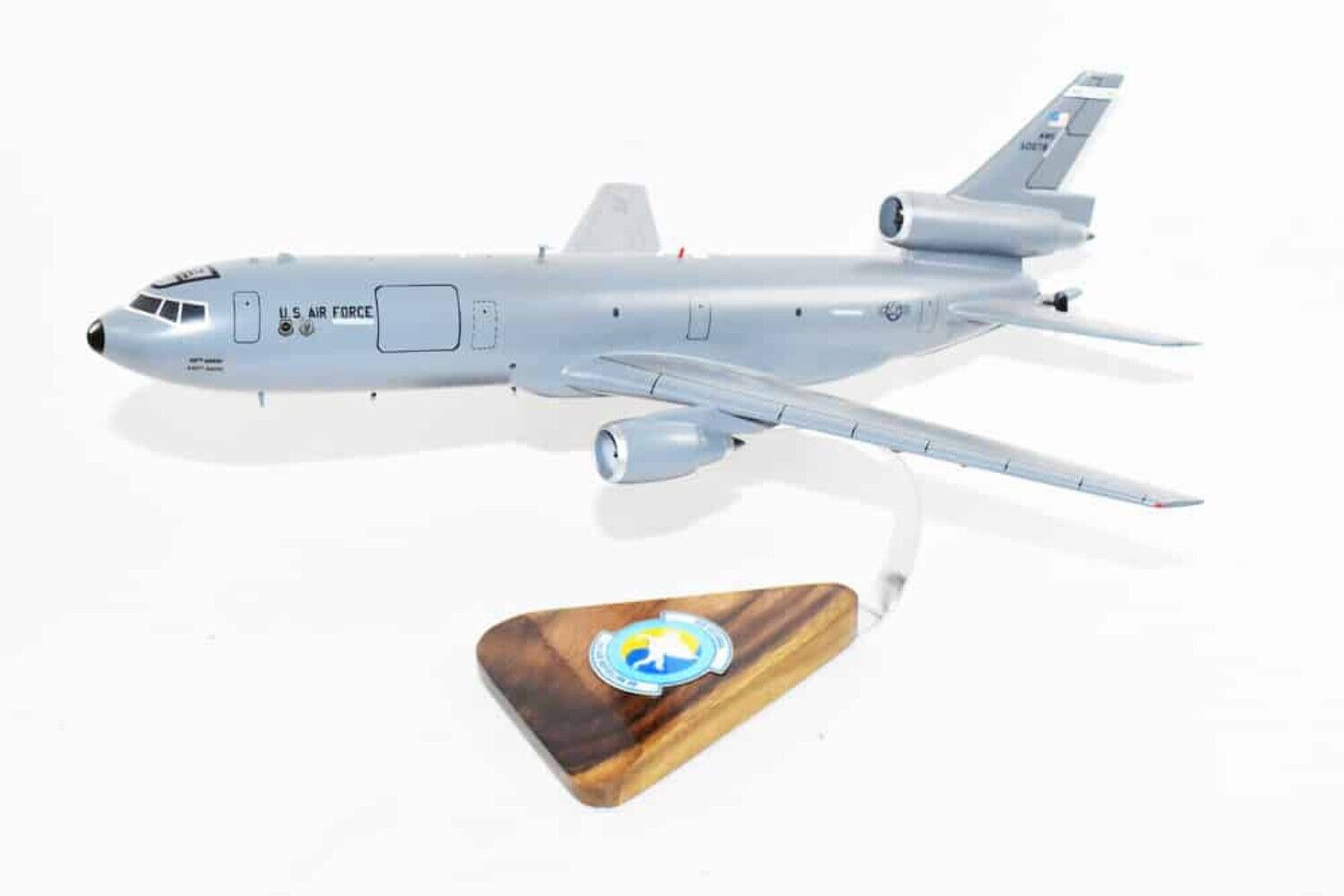 6th Air Refueling Squadron KC-10 Extender Model, McDonnell Douglas, 1/121 (18 in