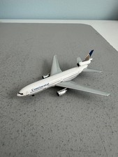 Aeroclassics Continental DC-10-30 in 1/400 Scale Now Rare picture