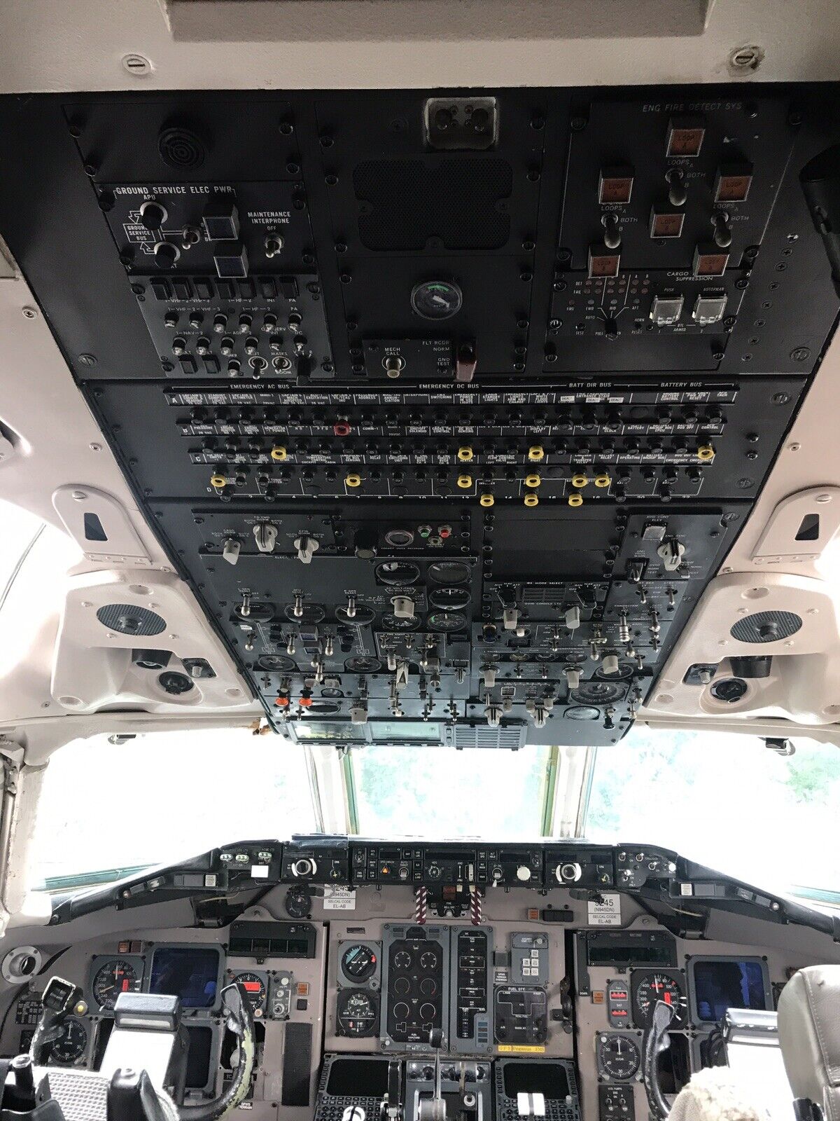 MD-88 Flight Deck Upper Control Module/ Control Panel